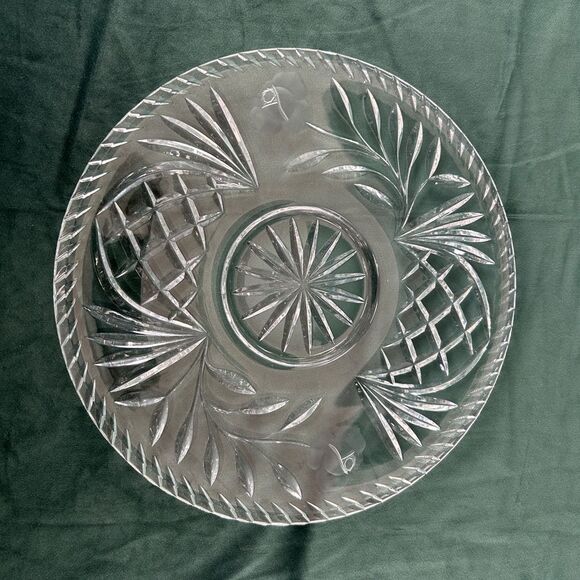 Vintage Crystal Glass Starburst Rose Budd Serving Plate Cheese Plate - Picture 4 of 6